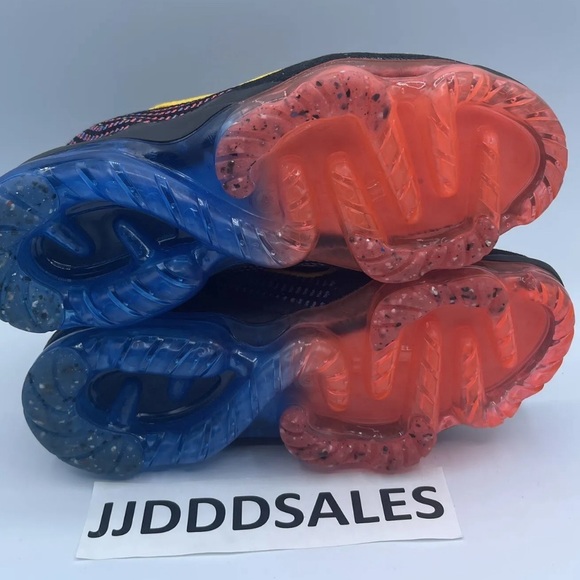 Nike Air Vapormax 2021 Flyknit Gradient Black DV2198-001 GS 5Y/Women's Size 6.5 - Picture 6 of 9